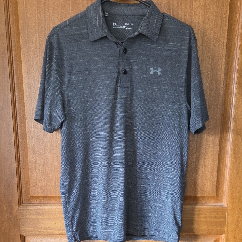 Mens Under Armour Gray Loose Fit Polo Size Small Golf Athliesure